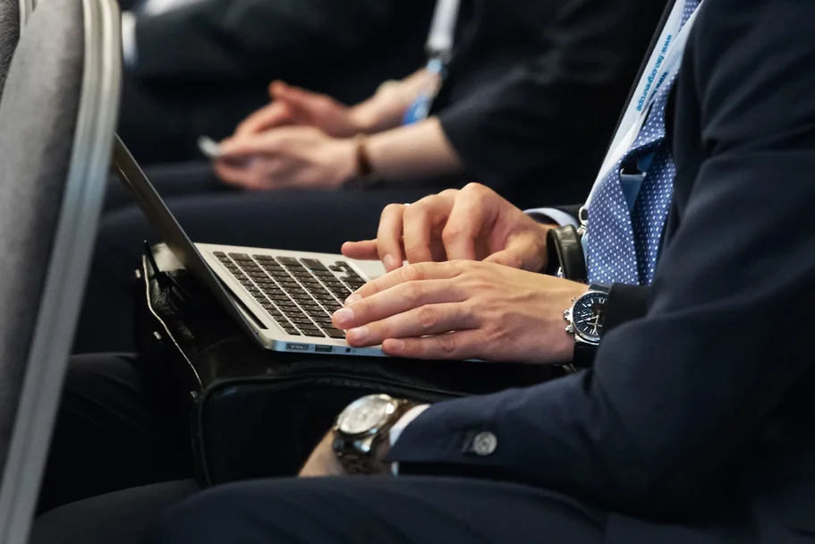 ������ ��������� ������������� ��� �����